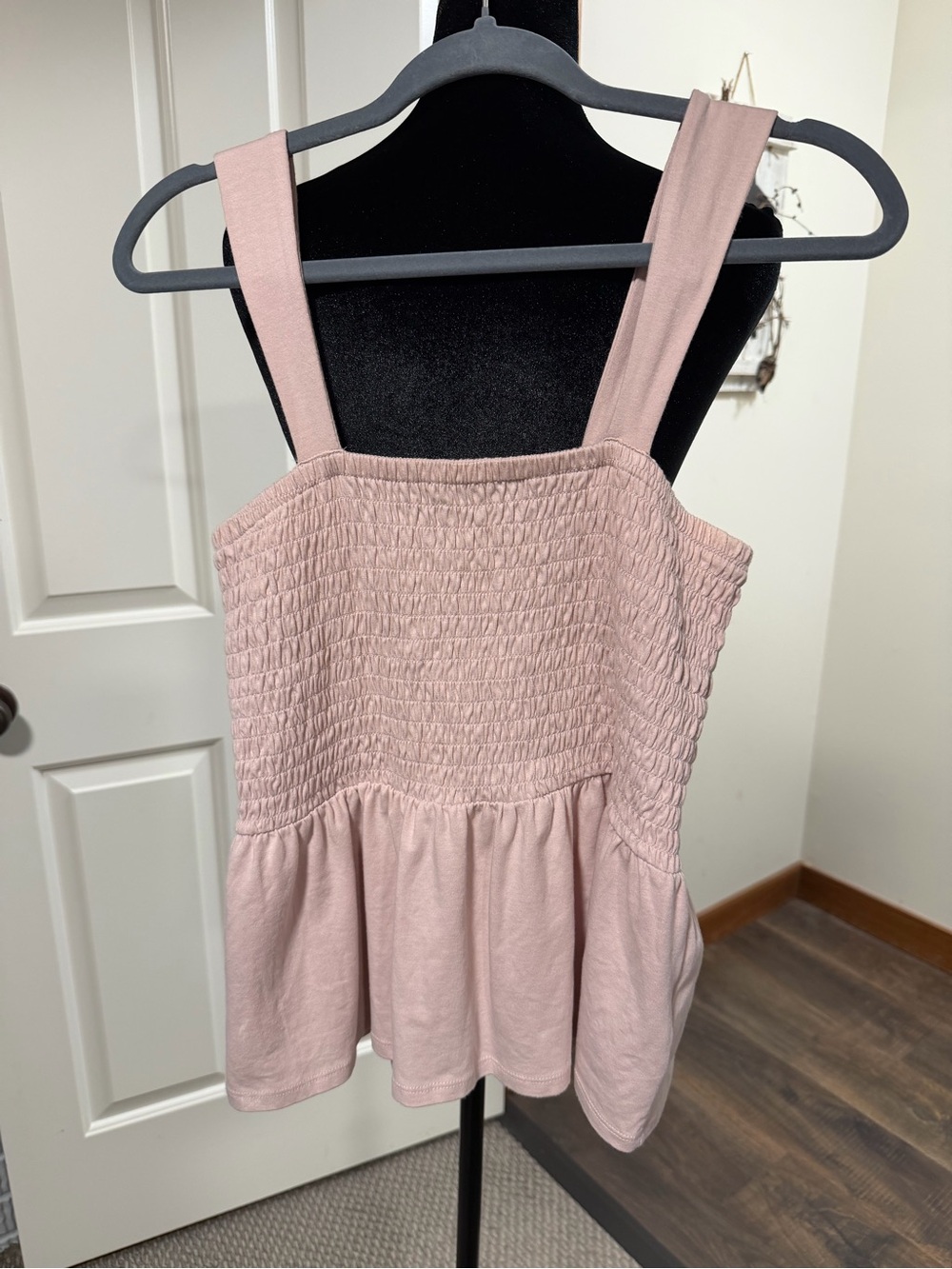Express Blush Pink Smocked Peplum Tank Top NWOT Medium